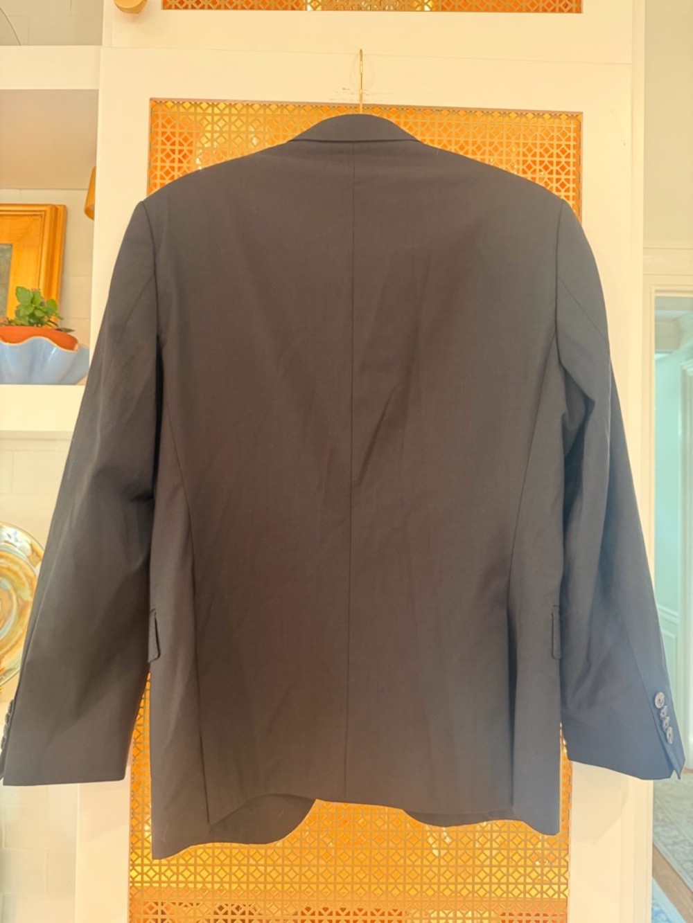 Boss Men's Black Two-Button Blazer 100% virgin wool Excellent condition!slim fit - Picture 3 of 8